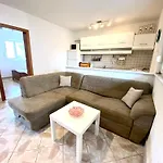 A&m Appartement Nin